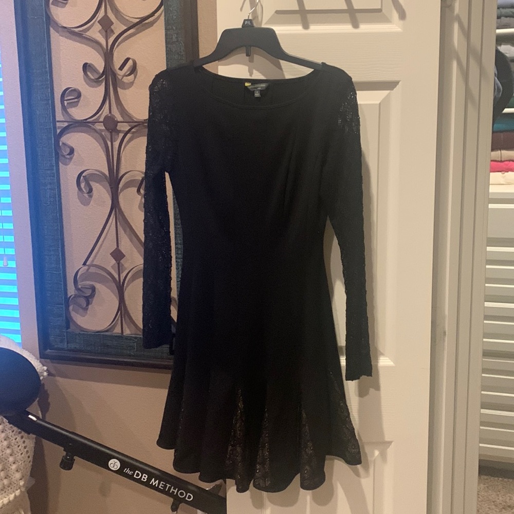 Fun LBD vented lace inserts and lace sleeves